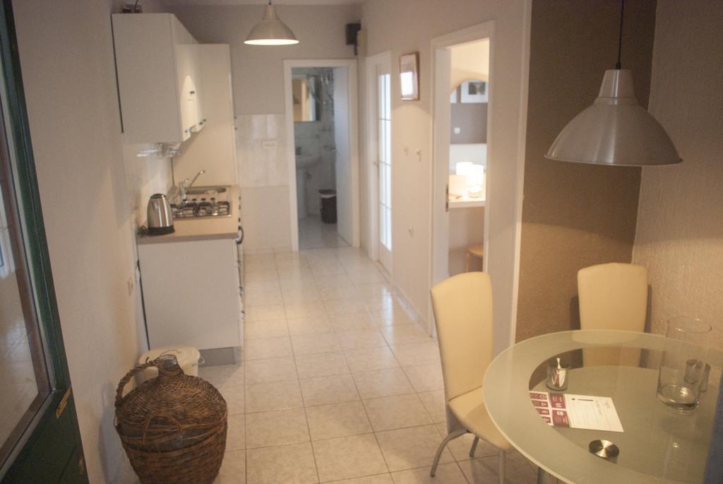 Apartments Vongula Trogir Eksteriør bilde