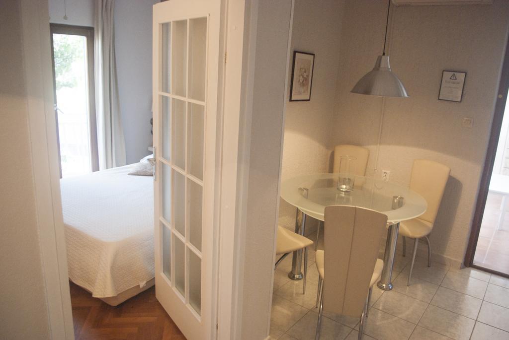 Apartments Vongula Trogir Eksteriør bilde