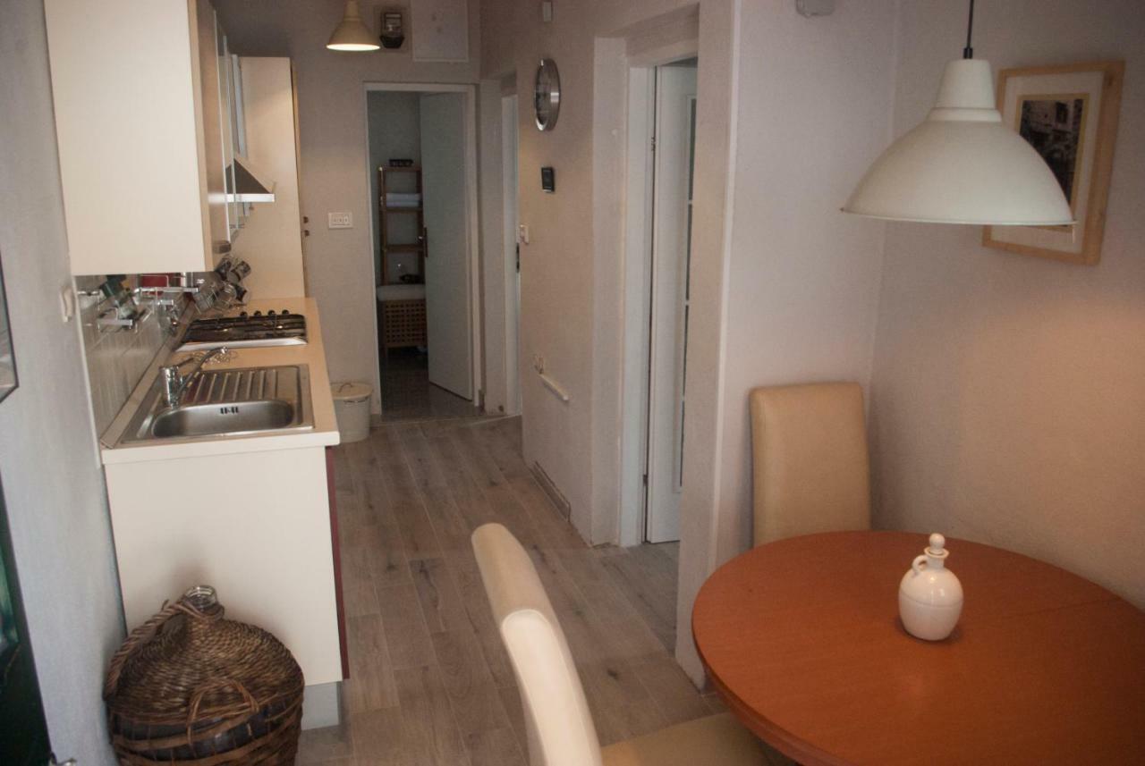 Apartments Vongula Trogir Eksteriør bilde